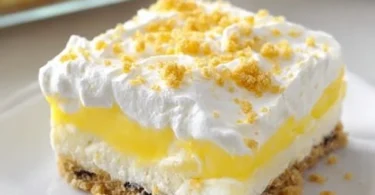 Heavenly Oreo Lemon Dessert with creamy layers and fresh lemon zest